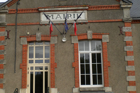 mairie de Tivernon